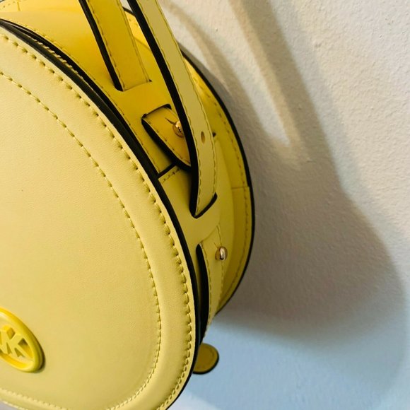 Michael Kors Womens Cross Body Strap Canteen Bag - Picture 7 of 9